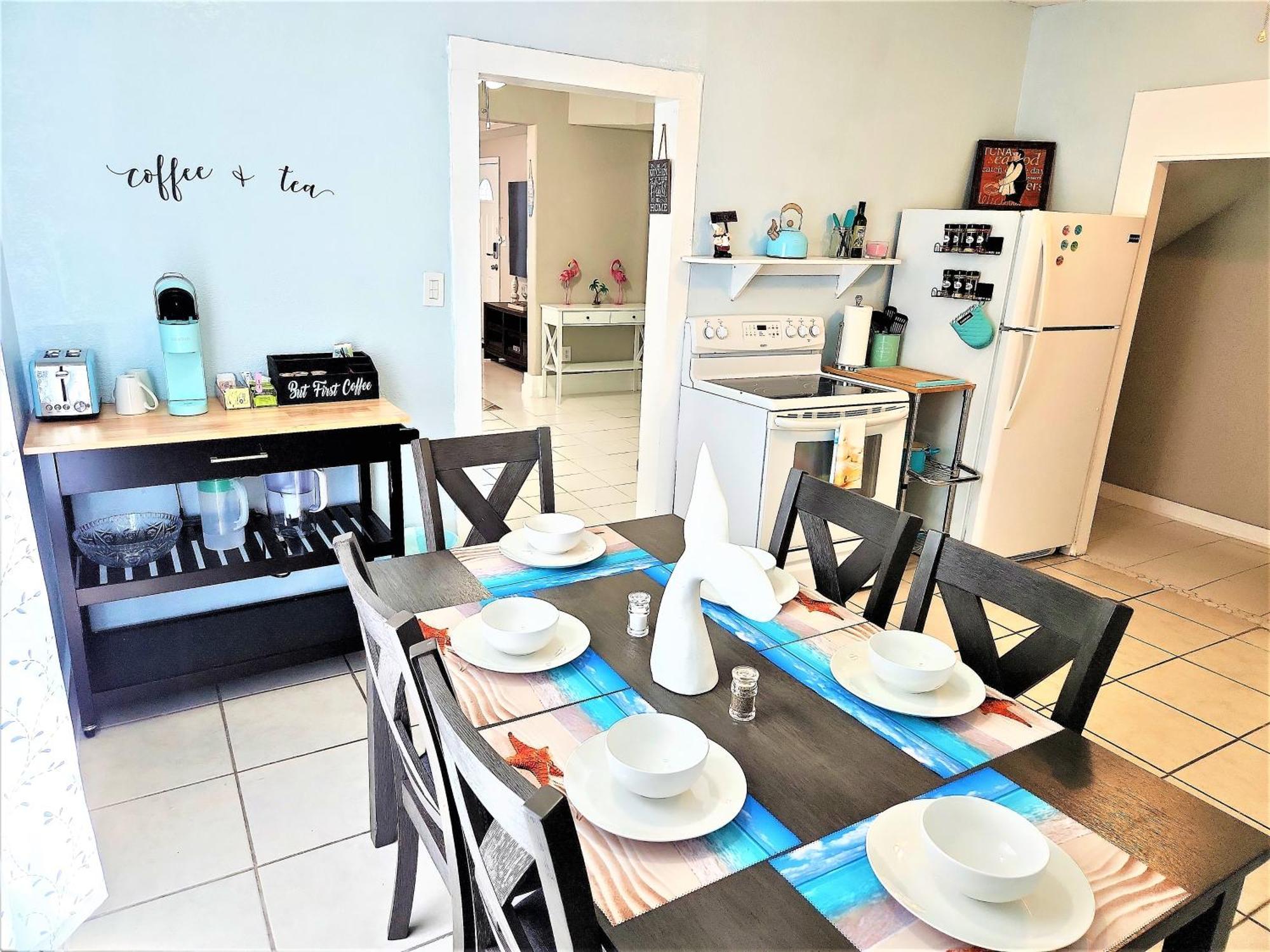 Casaazul-2605B-Pleasure Pier & Beach A Block Away- 3Bed 2Bath 7 Beds- 7 Minutes To Cruise Terminal Галвестон Экстерьер фото